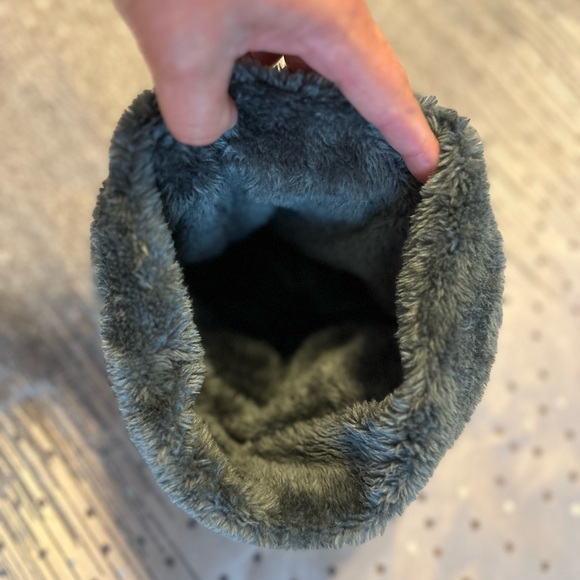 HINDAWI Sherpa Sweater Cap - Picture 5 of 5